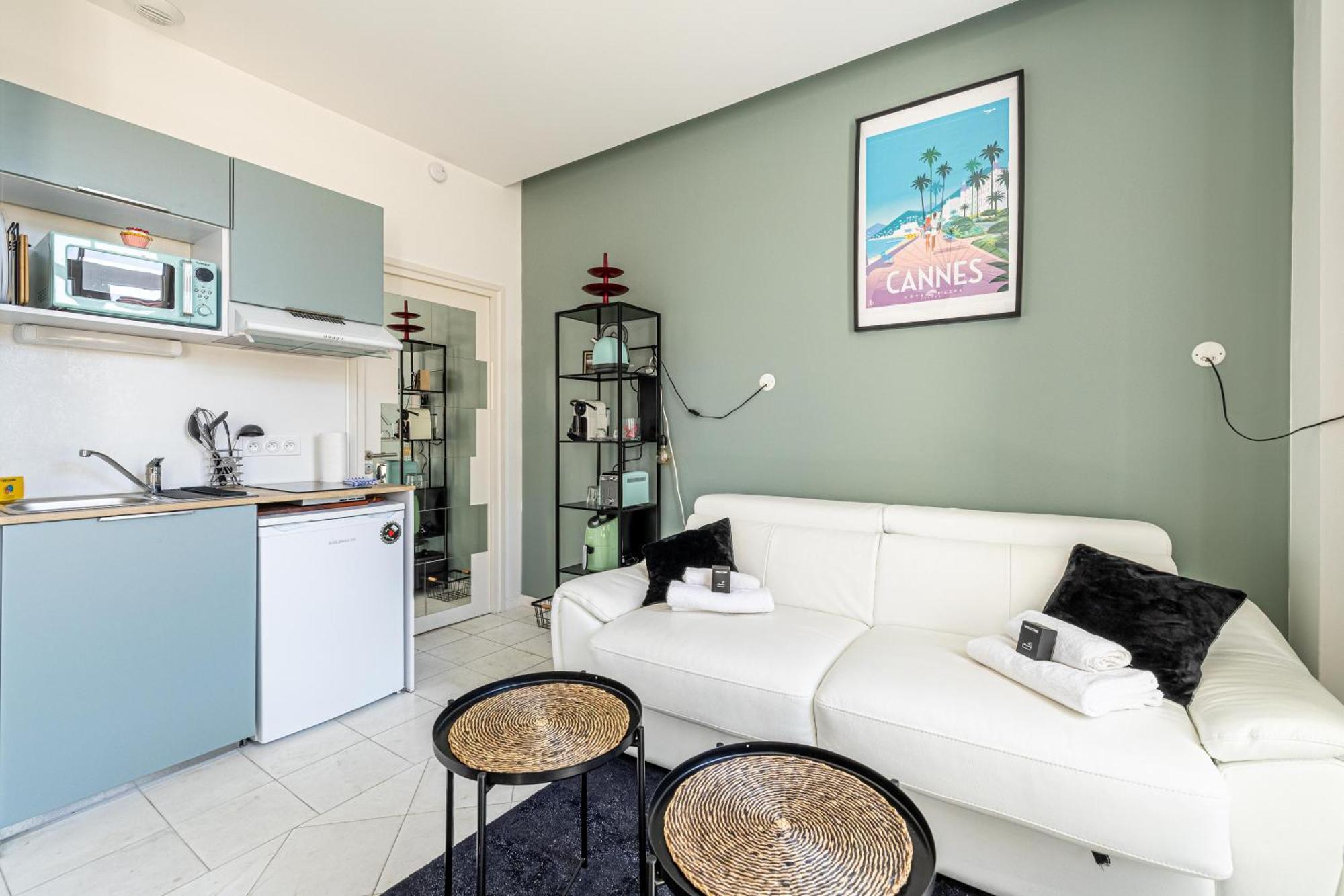 Private - Small Studio For Two At 5 Minutes From Croisette Cannes Kültér fotó