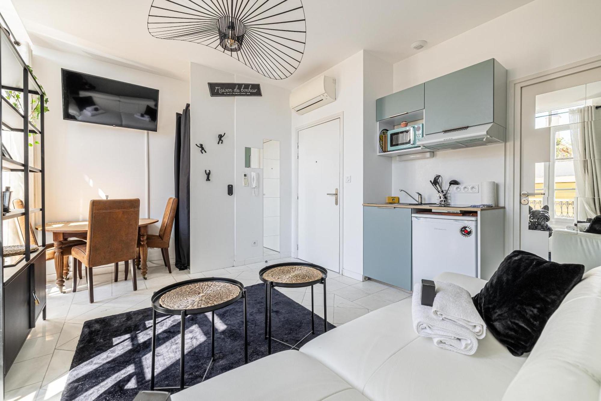 Private - Small Studio For Two At 5 Minutes From Croisette Cannes Kültér fotó